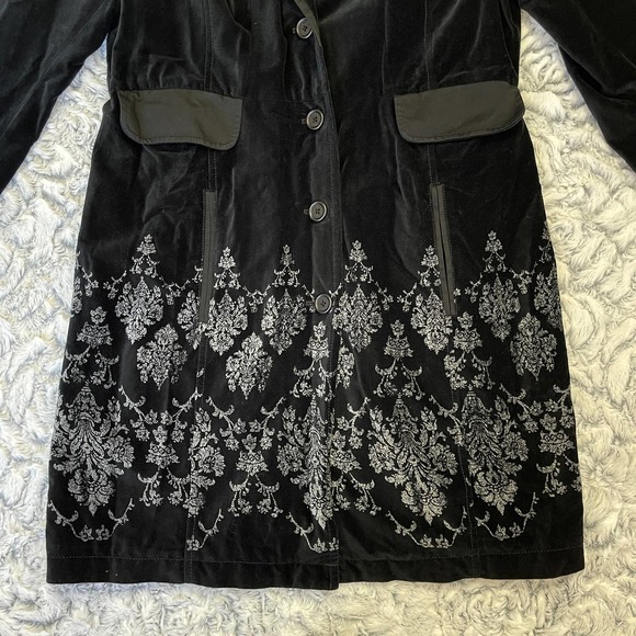 🚫SOLD🚫 VTG Y2K DKNY Jeans Black Velvet Long Coat w/ Pockets Grey Baroque - Picture 9 of 16